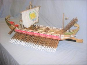 modello di trireme romana