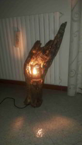 lampada ottenuta da un tronco marino - scultura marina