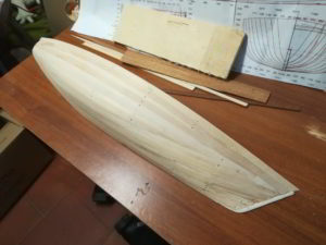 mezzo scafo del grand soleil 46.3 in realizzazione